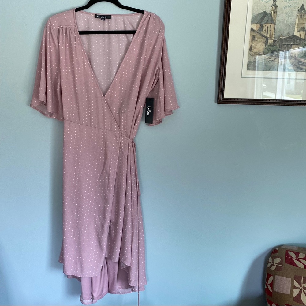 NWT Lulus wrap dress